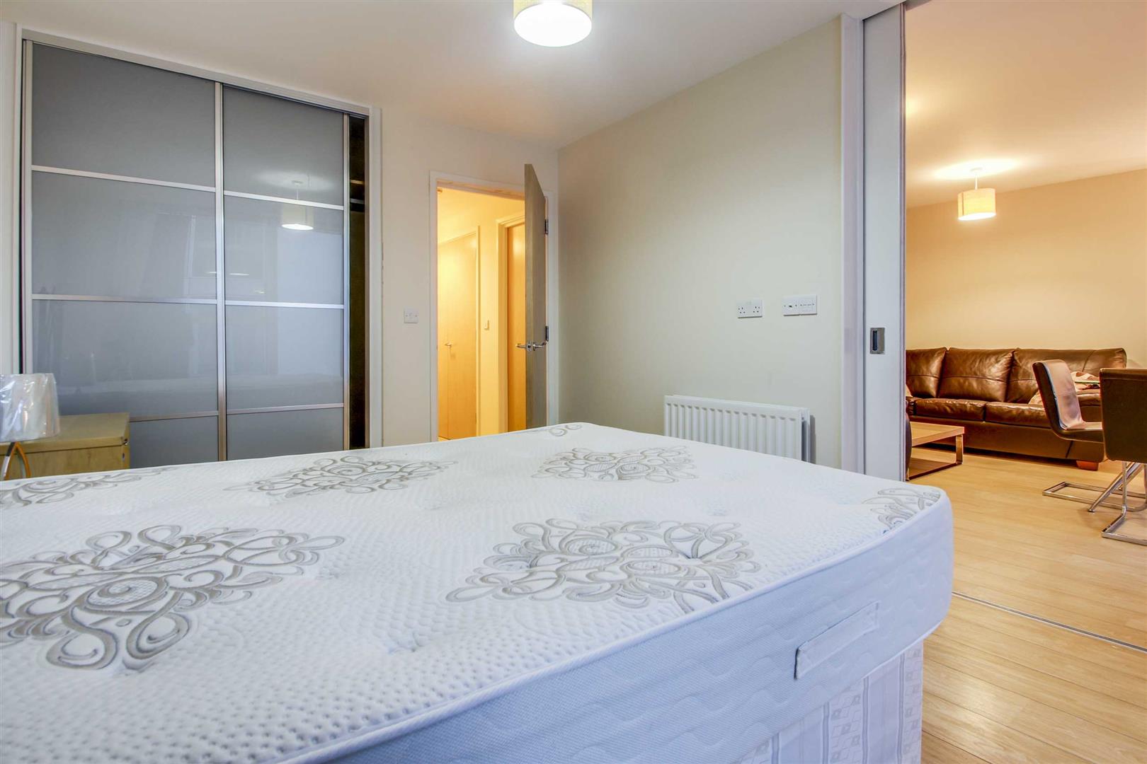 Chelsea House, Central Milton Keynes, Milton Keynes